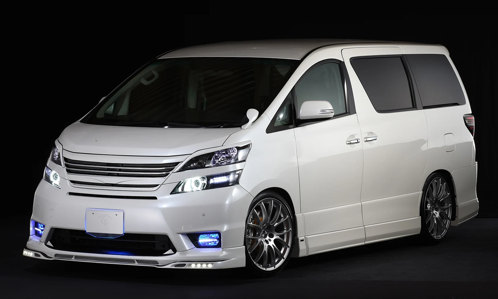 ชุดแต่ง TOYOTA 20 VELLFIRE Z-grade MODEL ANH2#W/GGH2#W 2008.05~2011.11 Rowen Japan