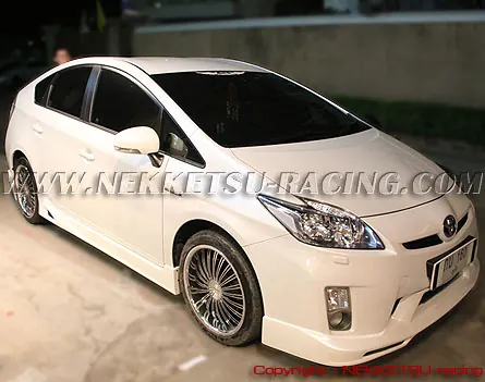 ชุดแต่งรอบคัน Toyota PRIUS ทรง Kenstyle – ภาพที่ 5