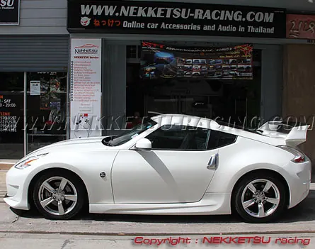 ชุดแต่งรถรอบคัน NISSAN 370Z ทรง AMUSE – ภาพที่ 6