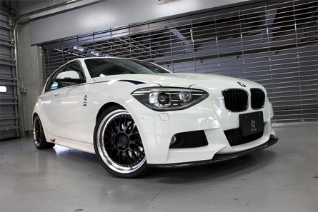ชุดแต่ง BMW Series 1 F20 ทรง 3D Design (Carbon) – ภาพที่ 3