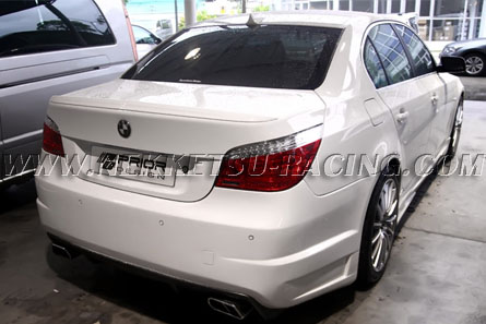 ชุดแต่งรอบคัน BMW 5 SERIES E60-E61 ทรง Prior-Design – ภาพที่ 5