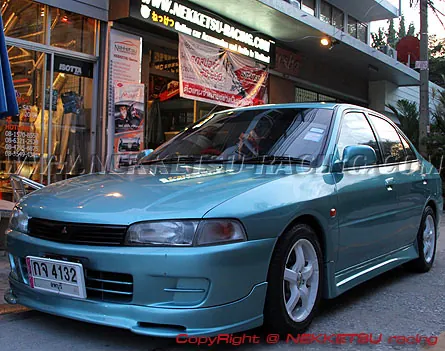 ชุดแต่ง MITSUBISHI ท้ายเบนซ์ Spoon – ภาพที่ 3