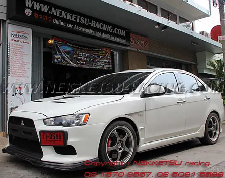 ชุดแต่งรอบคัน Lancer EX ทรง EVO10 และ Ings1 – ภาพที่ 3