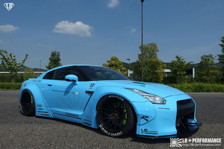 ชุดแต่งรอบคัน GTR R35 ทรง LB☆WORKS – ภาพที่ 6