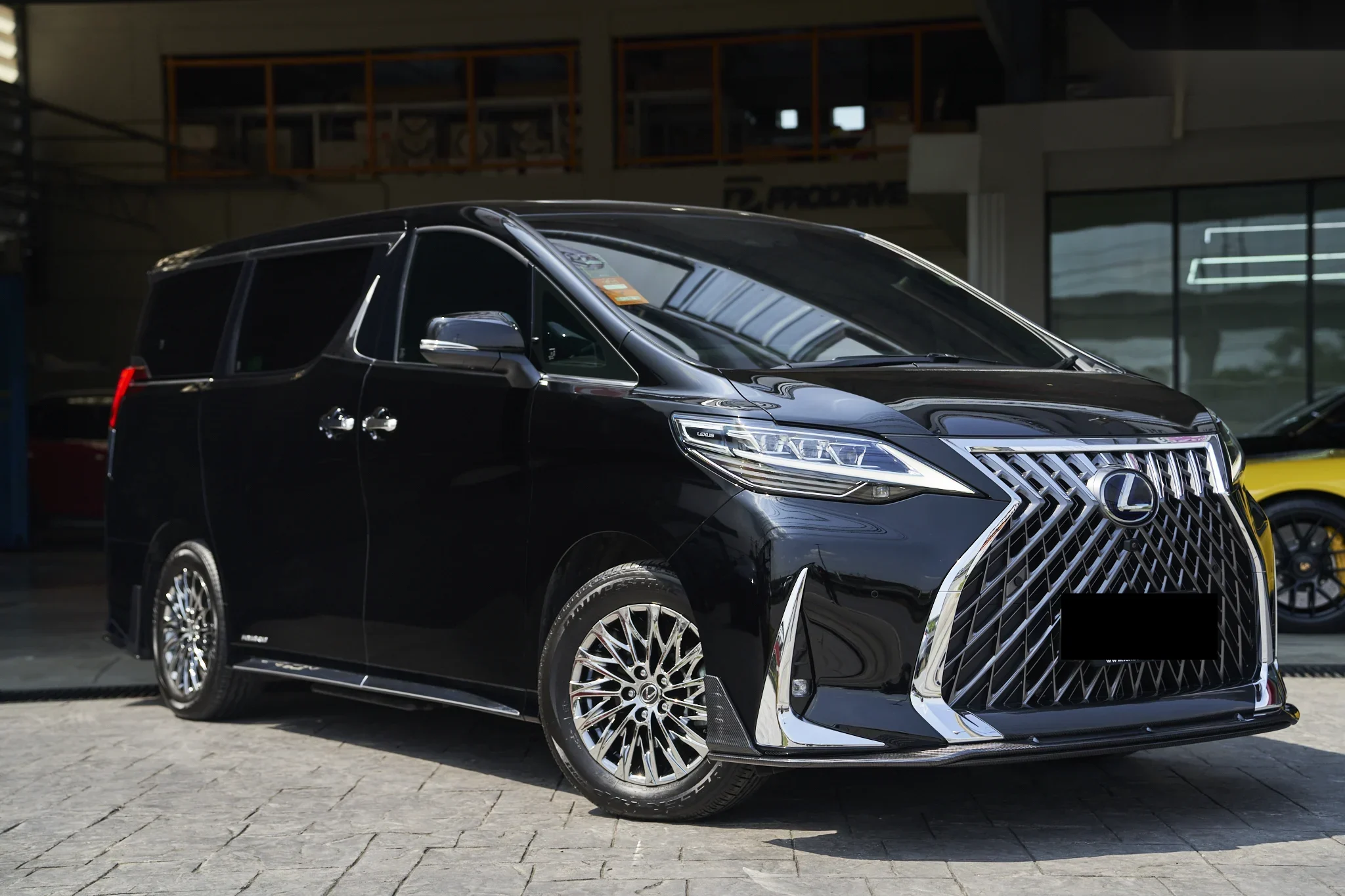 ชุดแต่ง LEXUS LM Lexus LM 300h x ARTISAN SPIRITS Prodrive Shop