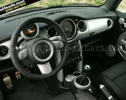 ชุดแต่งรอบคัน mini Cooper ทรง JCW GP – ภาพที่ 7