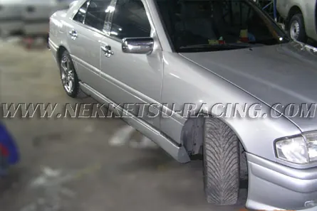 ชุดแต่งรอบคัน Benz W202 ทรง WALD Fiber – ภาพที่ 3