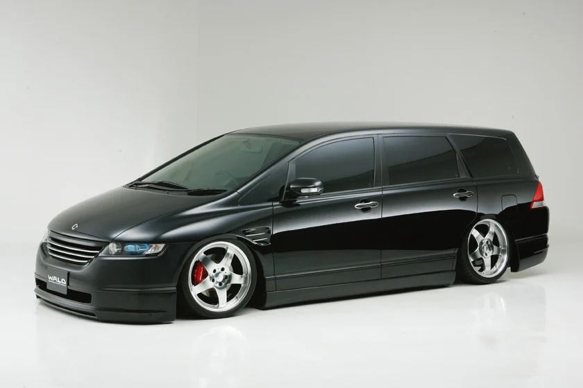 ชุดแต่ง HONDA ODYSSEY EXECUTIVE LINE WALD Japan