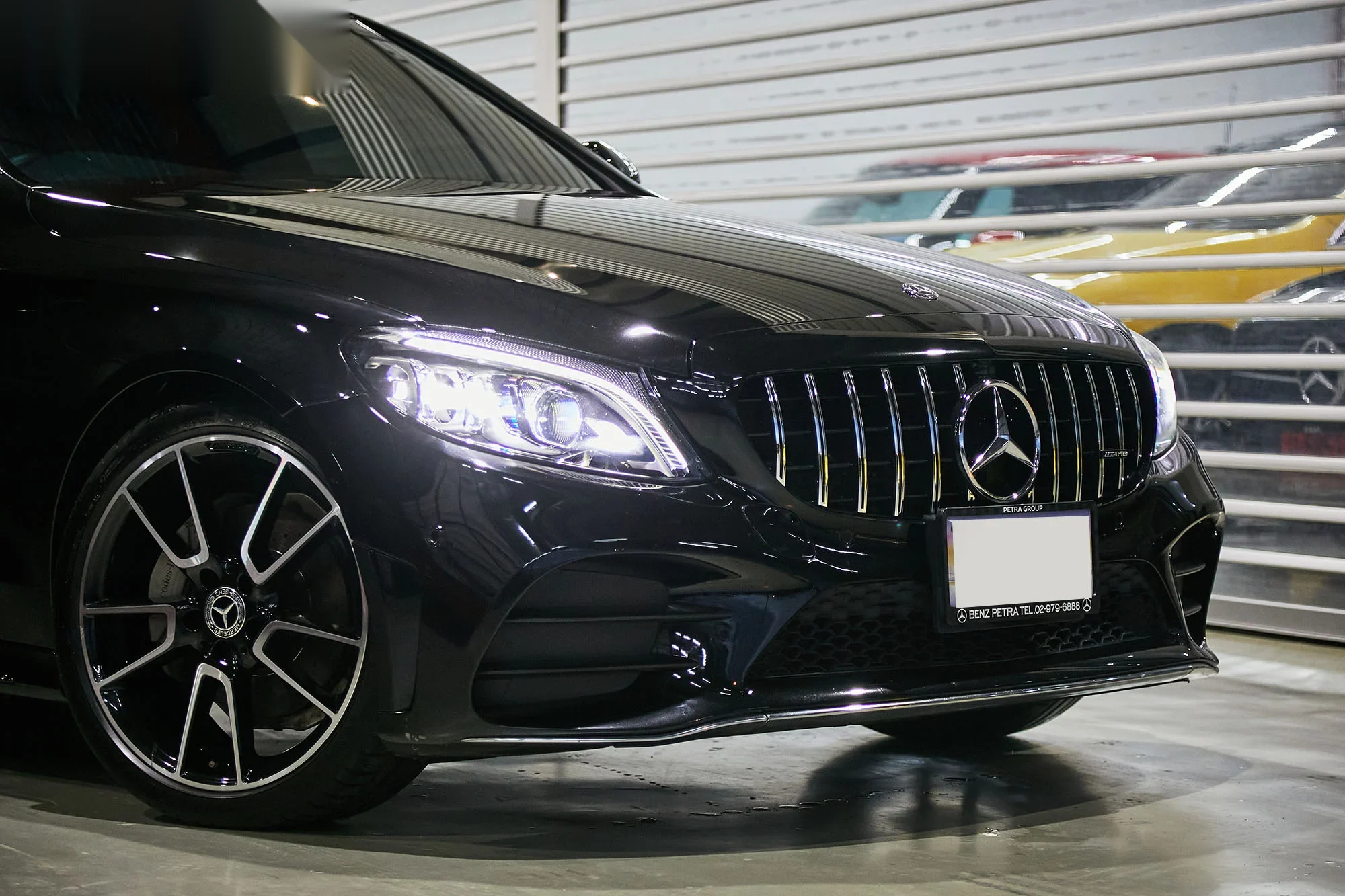 ชุดแต่ง MERCEDES BENZ W205 Mercedes-Benz W205 C220d x กระจังหน้า GT x Rear คาร์บอน ดิฟฟิวเซอร์ ทรง C63 Prodrive Shop