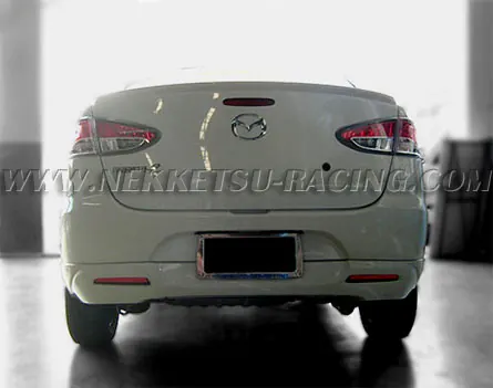 ชุดแต่งรอบคัน Mazda2 รุ่น 4 ประตู ทรง Sporty – ภาพที่ 4