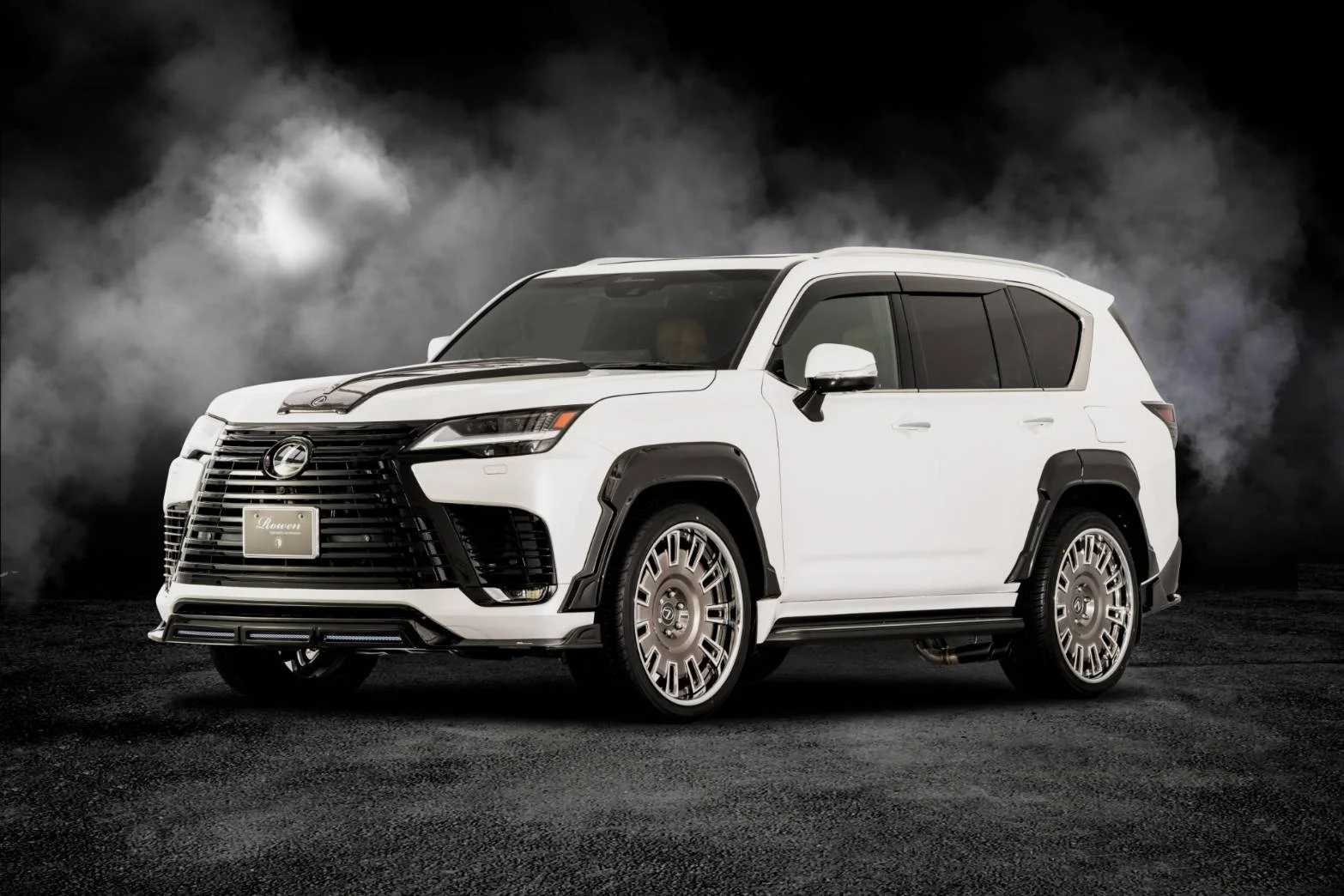 ชุดแต่ง LEXUS LX600 Rowen Japan
