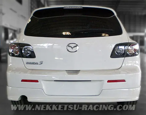 ชุดแต่งรอบคัน Mazda3 5ประตู (2009) – ภาพที่ 3