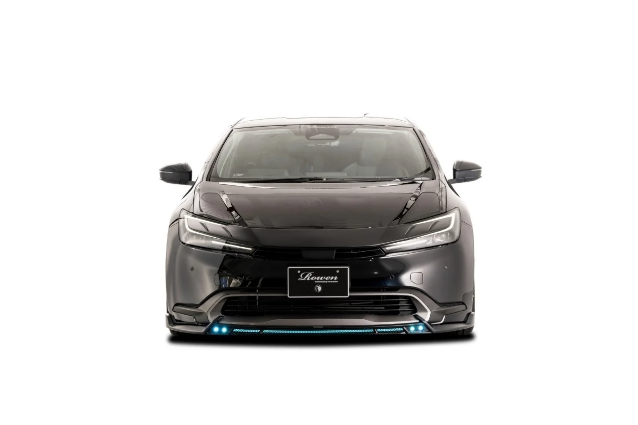 ชุดแต่ง TOYOTA 60 PRIUS MXWH6#/ZVW6# 2023.01~Rowen Japan