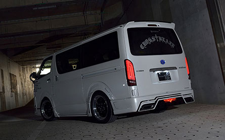 ชุดแต่งรอบคัน Hiace 2013 ROWEN (JAPAN) กันชนเต็ม – ภาพที่ 9